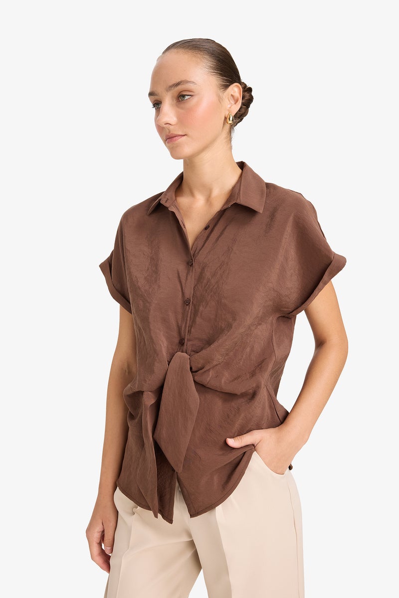 DeFacto Brown Woman Regular Fit Shirt Collar Short Sleeve Blouse Casual - Image 4